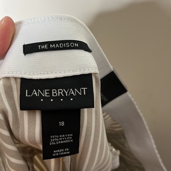 Lane Bryant NWT Madison Ankle white tan stripe no-gap elastic waistband size 18 - Picture 6 of 8
